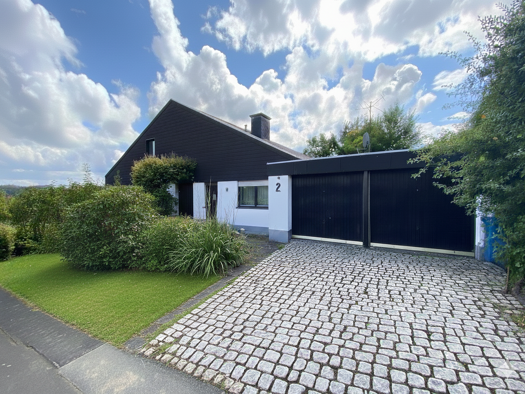 Einfamilienhaus zur Miete 1.250 € 4 Zimmer 115 m² 650 m² Grundstück frei ab 15.02.2026 Fliederweg 2 Prüm 54595