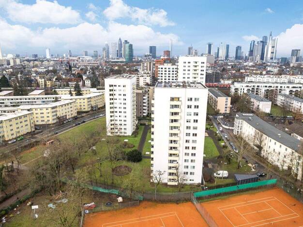 Wohnung zum Kauf 415.000 € 4 Zimmer 106 m² 10. Geschoss Sachsenhausen Frankfurt am Main 60596