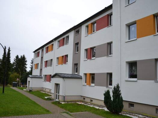 Wohnung zur Miete 319 € 3 Zimmer 58 m² 2. Geschoss Karl-Hertelt-Straße 12 Oberwiesenthal Oberwiesenthal 09484