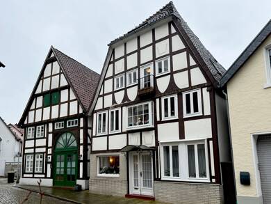 Stadthaus zum Kauf 249.000 € 14 Zimmer 345,8 m² 242 m² Grundstück Innenstadt Bad Salzuflen 32105