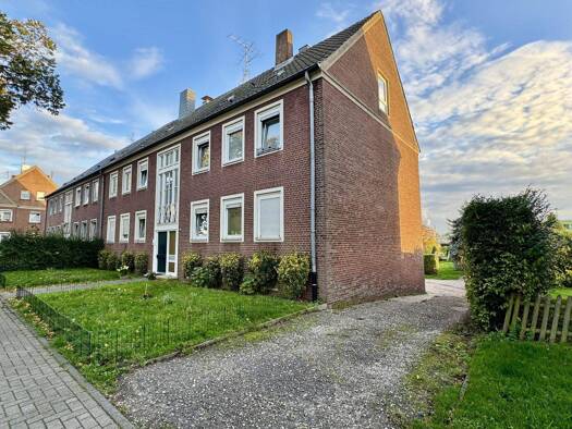 Mehrfamilienhaus zum Kauf 340.000 € 12 Zimmer 320 m² 993 m² Grundstück Emmerich 46446