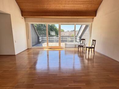 Wohnung zum Kauf 169.000 € 4 Zimmer 114 m² Dachgeschoss frei ab sofort Honsel / Eichholz Lüdenscheid 58511