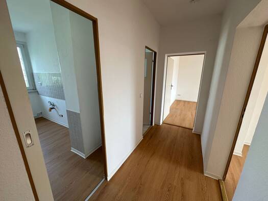Wohnung zur Miete 380 € 4 Zimmer 69,5 m² 3. Geschoss Schulstraße 23 Langenberg Gera 07552