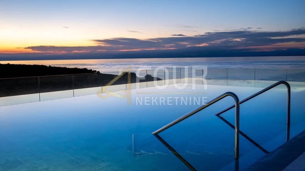 Wohnung zum Kauf 846.581 € 3 Zimmer 102 m² Umag Centar, Luka, Finida