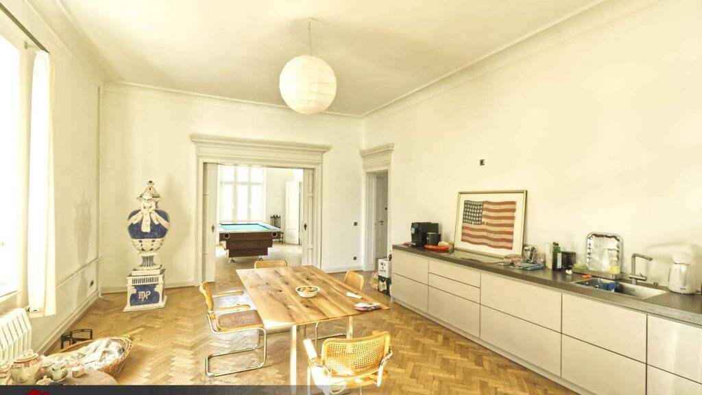 Einfamilienhaus zum Kauf provisionsfrei 585.000 € 8 Zimmer 360 m² 1.098 m² Grundstück Naumburg Naumburg (Saale) 06618