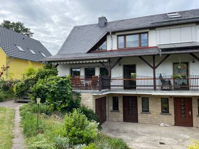 Doppelhaushälfte zum Kauf 315.000 € 5 Zimmer 147 m² 612 m² Grundstück Naumburg Naumburg 06618