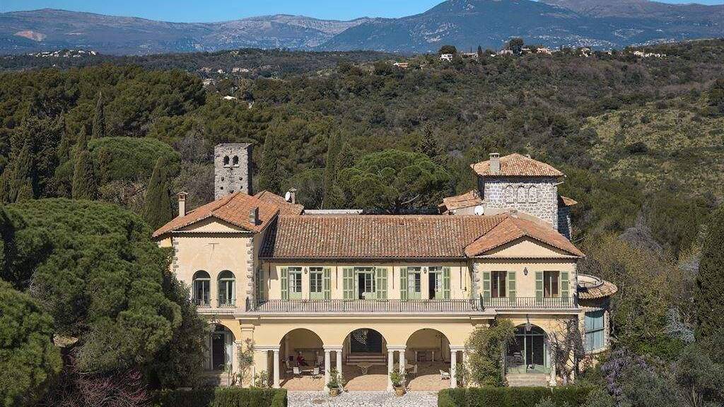 Haus zum Kauf 25.000.000 € 2.851 m² 1.820.000 m² Grundstück Village-Saint Julien-Saint Pierre Biot 06410
