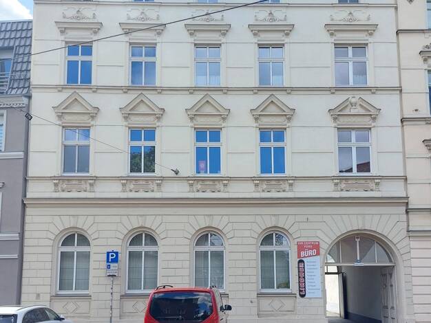 Wohn- und Geschäftshaus zum Kauf als Kapitalanlage geeignet 1.140.000 € 536 m² 808 m² Grundstück Cottbus 03044