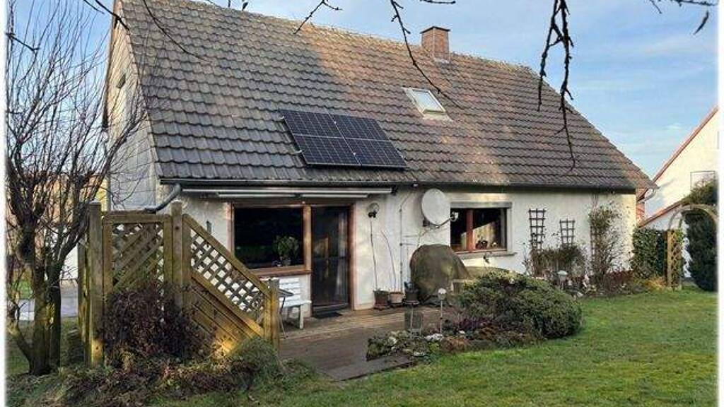 Einfamilienhaus zum Kauf 127.000 € 6 Zimmer 130 m² 808 m² Grundstück Gembeck Twistetal 34477