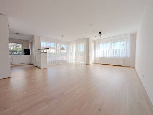 Wohnung zur Miete 1.350 € 3,5 Zimmer 93 m² Geschoss EG/4 frei ab sofort Maubach Backnang 71522