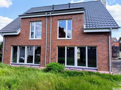 Doppelhaushälfte zur Miete - Neubau 1.840 € 6 Zimmer 132 m² 240 m² Grundstück frei ab 01.01.2026 Werne Werne 59368