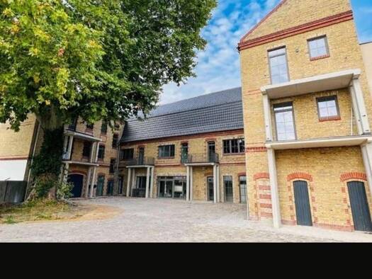 Wohnung zur Miete 1.000 € 3 Zimmer 80 m² Geschoss 1/2 frei ab 01.11.2026 Altstadt Brandenburg an der Havel 14770