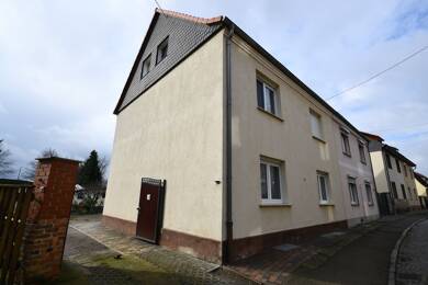Doppelhaushälfte zum Kauf 165.000 € 9 Zimmer 183 m² 632 m² Grundstück Greppin Bitterfeld-Wolfen 06803