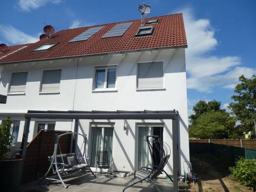 Reihenendhaus zum Kauf 595.000 € 5 Zimmer 140 m² 180 m² Grundstück Ober-Roden Rödermark 63322