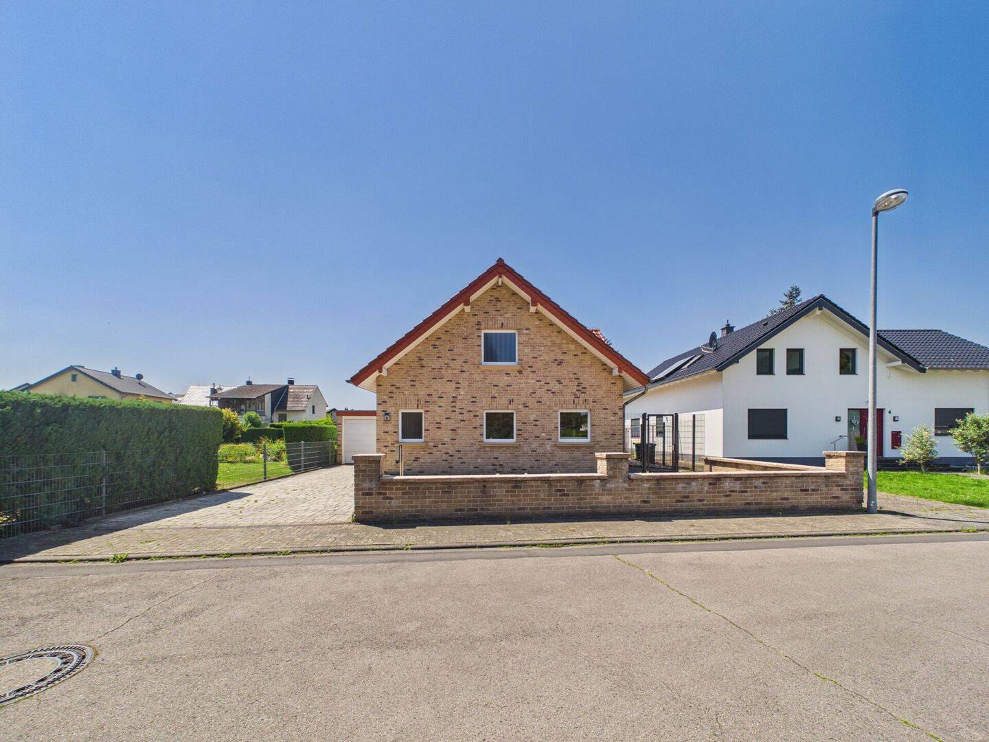 Einfamilienhaus zum Kauf - Ansicht 2