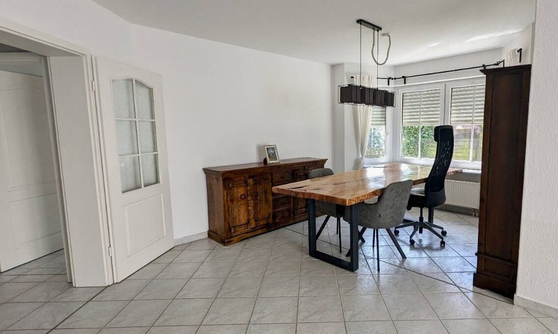 Einfamilienhaus zum Kauf 485.000 € 7 Zimmer 150 m²<br/>Wohnfläche 683 m²<br/>Grundstück Hohenlockstedt 25551