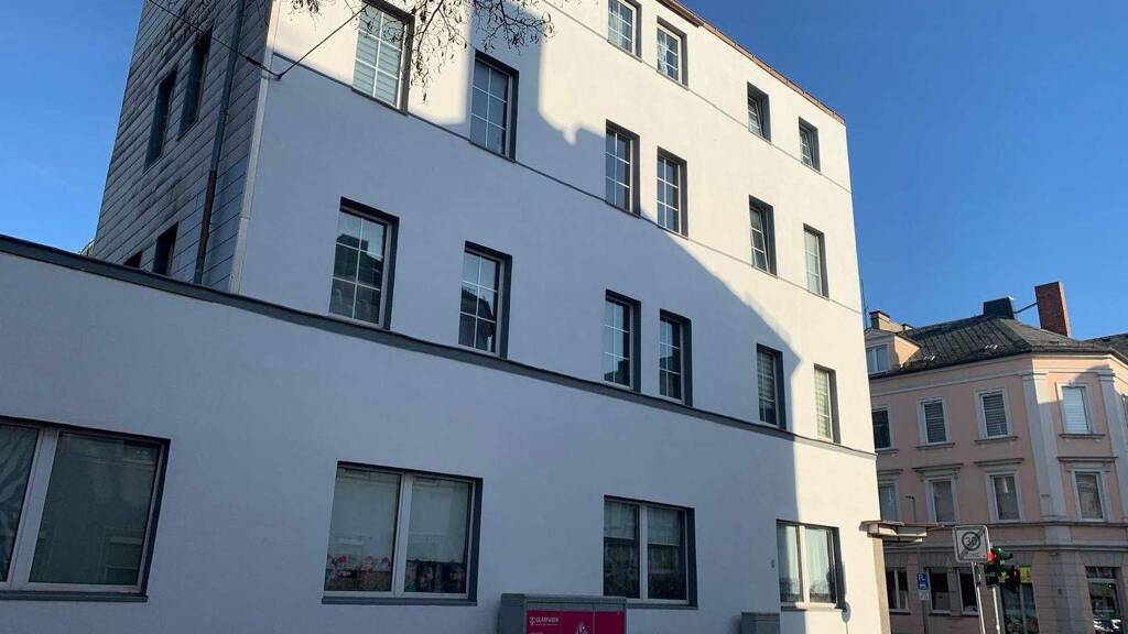 Mehrfamilienhaus zum Kauf als Kapitalanlage geeignet 698.000 € 428 m² 260 m² Grundstück Innenstadt Hof 95028