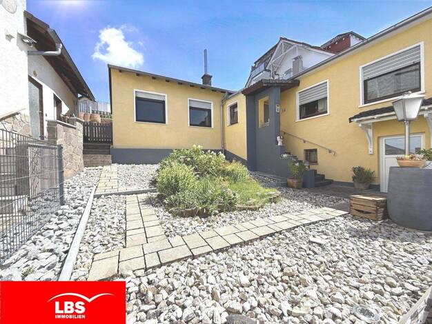 Einfamilienhaus zum Kauf 329.000 € 3 Zimmer 105 m² 424 m² Grundstück Hüttengesäß Ronneburg 63549