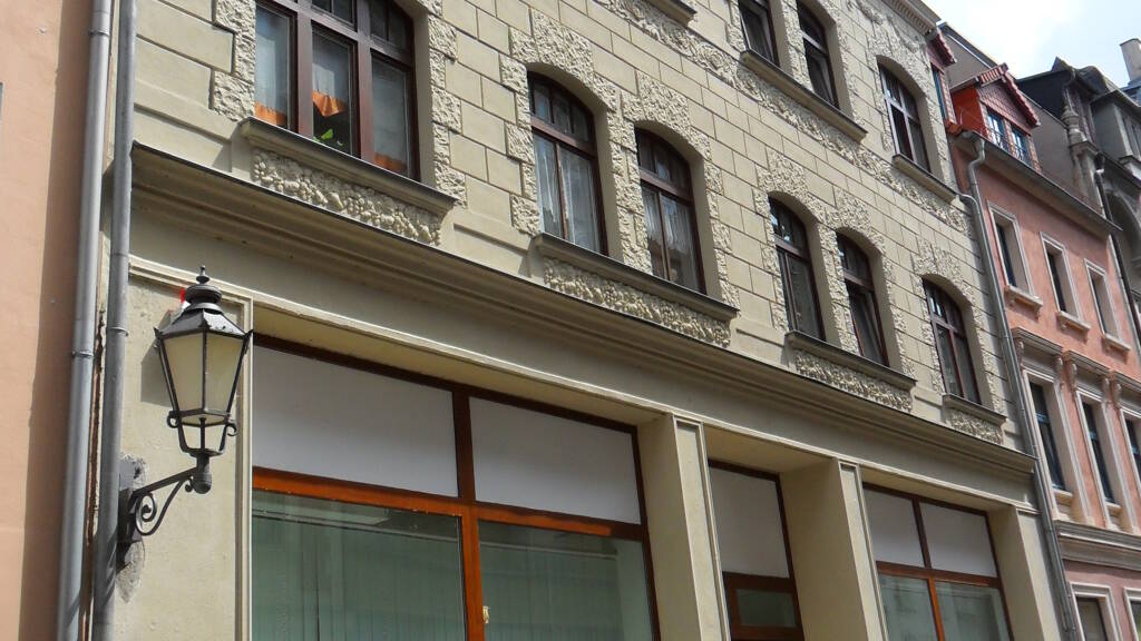 Terrassenwohnung zur Miete 380 € 2 Zimmer 69,2 m² 3. Geschoss frei ab 01.05.2026 Kramerstr. 5/6 Zeitz 06712