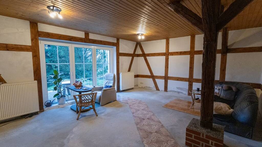 Haus zum Kauf 159.900 € 209 m² 5.149 m² Grundstück frei ab sofort Alt Quitzenow Behren-Lübchin 17179