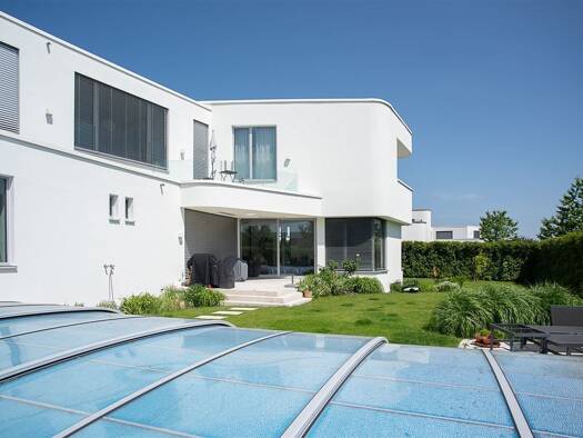 Villa zum Kauf 3.580.000 € 7 Zimmer 301 m² 756 m² Grundstück Kalbach-Riedberg Frankfurt 60438