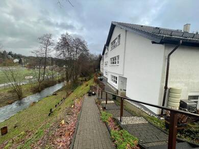 Haus zum Kauf 489.000 € 14 Zimmer 350 m² 973 m² Grundstück Brüchermühle Reichshof 51580