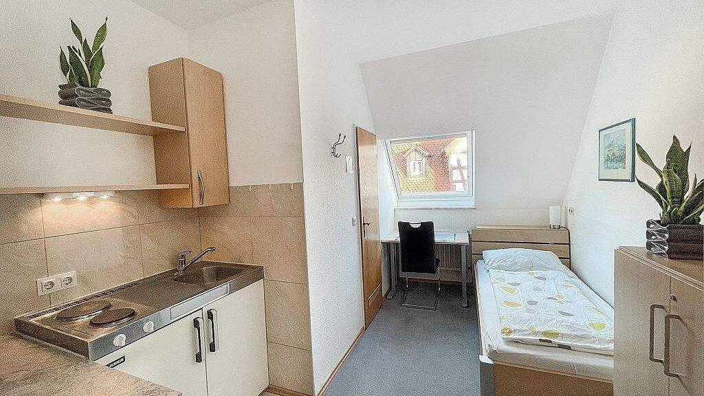 Studio zur Miete Wohnen auf Zeit 475 € 1 Zimmer 12 m² frei ab 01.04.2026 Heroldsberg 90562