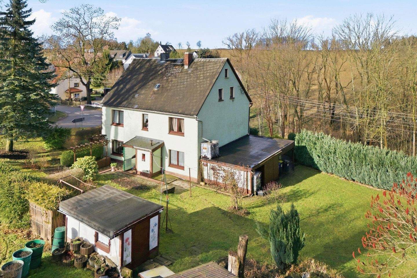 Immobilie in Brand-Erbisdorf - Historisches Einfamilienhaus mit großem Garten und viel Potenzial - Bild 3