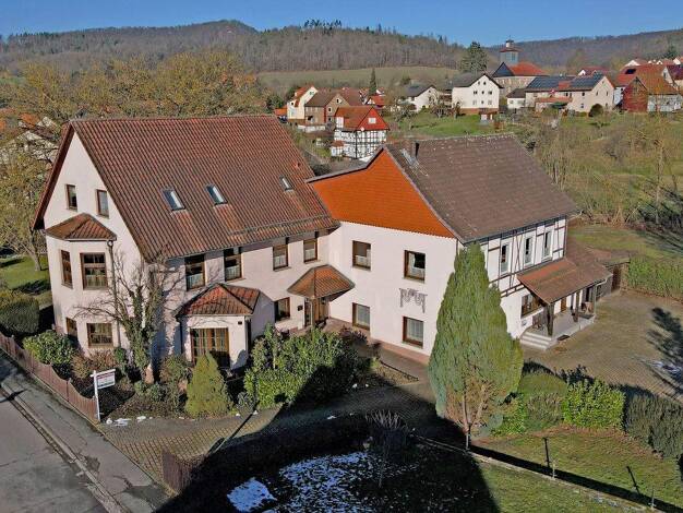 Haus zum Kauf 499.000 € 11 Zimmer 628 m² 4.650 m² Grundstück frei ab sofort Nesselröden Herleshausen 37293