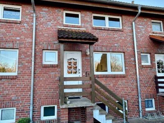 Reihenmittelhaus zum Kauf 189.000 € 4 Zimmer 112 m² 210 m² Grundstück Dargun 17159