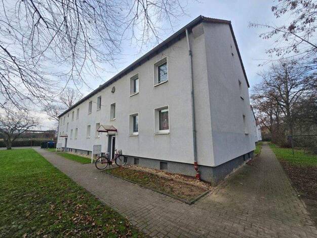Wohnung zur Miete 685 € 3 Zimmer 57,1 m² 1. Geschoss frei ab 20.01.2026 Süllenstr. 56 Hassels Düsseldorf 40599