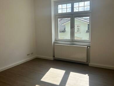 Wohnung zur Miete 765 € 4 Zimmer 85 m² 2. Geschoss frei ab sofort Ilmenau Ilmenau 98693