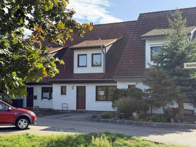 Reihenmittelhaus zum Kauf provisionsfrei 219.000 € 4 Zimmer 122 m² 202 m² Grundstück Anemonenweg 15 Möser Möser 39291