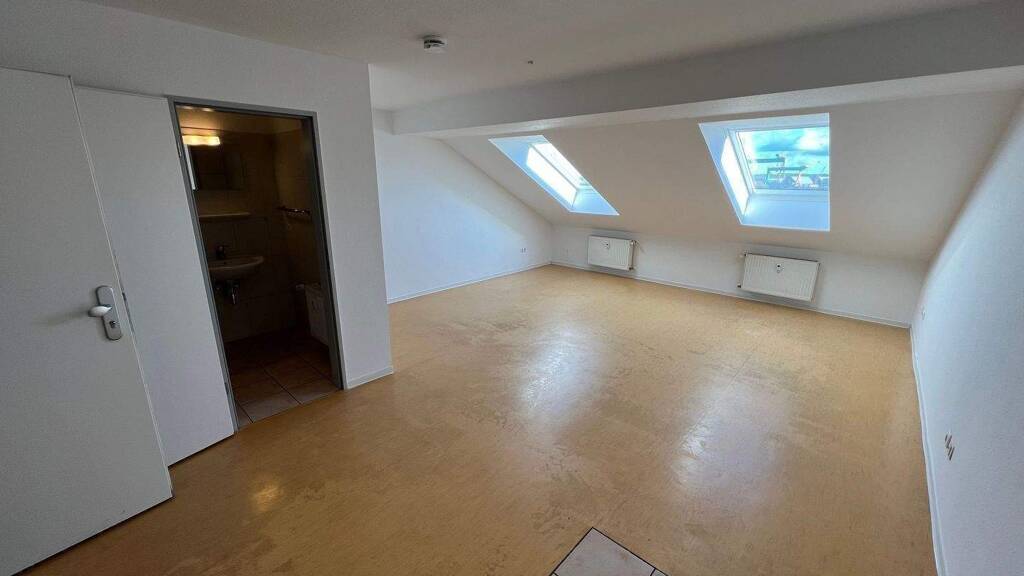 Studio zur Miete 470 € 1 Zimmer 27,7 m² Muhliusstraße 36 Damperhof Kiel 24103