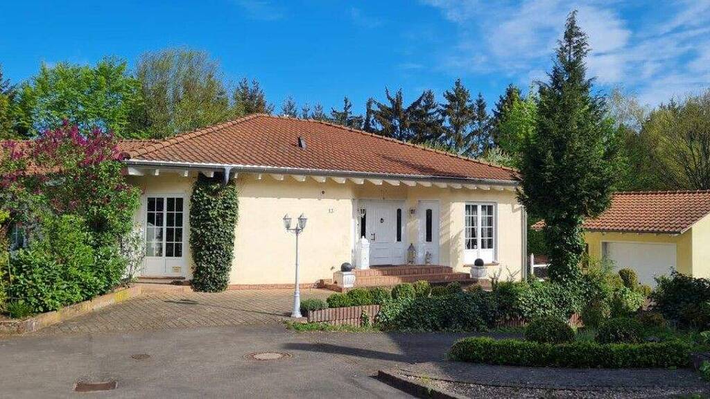 Einfamilienhaus zum Kauf 650.000 € 6 Zimmer 195 m² 890 m² Grundstück Nunkirchen Wadern / Nunkirchen 66687