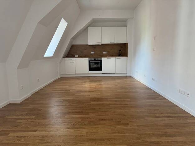 Wohnung zur Miete 453 € 1,5 Zimmer 37 m² 2. Geschoss frei ab sofort Moritzkirchhof 2 Innenstadt Halle (Saale), Stadt 06108
