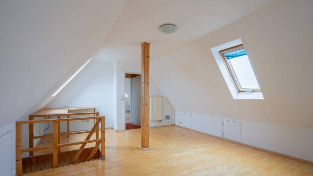 Wohnung zum Kauf 399.000 € 6 Zimmer 112,1 m² 2. Geschoss Zerzabelshof Nürnberg 90480