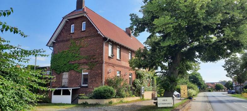 Mehrfamilienhaus zum Kauf provisionsfrei 675.000 € 15 Zimmer 420 m² 2.717 m² Grundstück Hauptstr.20 Stöcken Oetzen - Stöcken 29588
