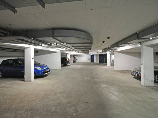 Tiefgarage zur Miete provisionsfrei 168 € Uhlandstraße 19 Charlottenburg Charlottenburg-Wilmersdorf 10623