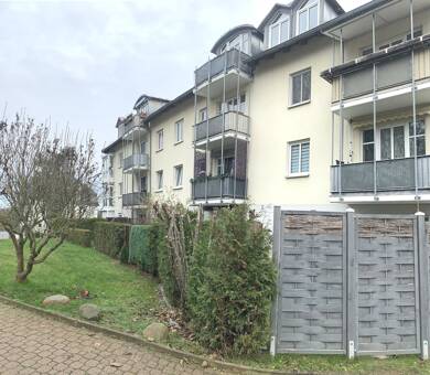 Wohnung zum Kauf 74.000 € 3 Zimmer 74 m² Dachgeschoss Waldheim Waldheim 04736