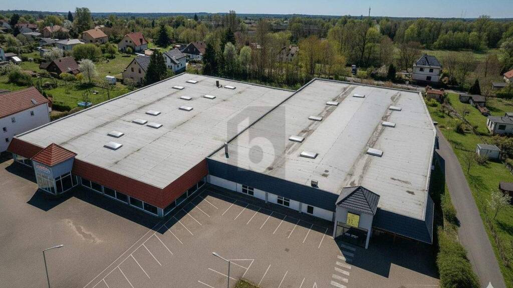 Lagerhalle zum Kauf 290.000 € 2.200 m² Lagerfläche Sermuth Colditz 04680