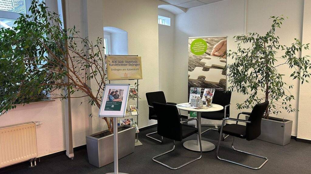 Bürofläche zur Miete 10 € 5 Zimmer 210 m² Bürofläche Endingen 79346