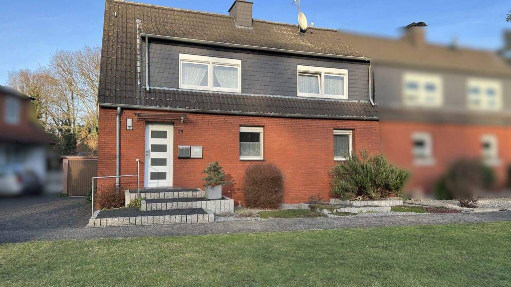 Mehrfamilienhaus zum Kauf 349.000 € 5 Zimmer 156,3 m² 644 m² Grundstück Resser-Mark Gelsenkirchen 45892
