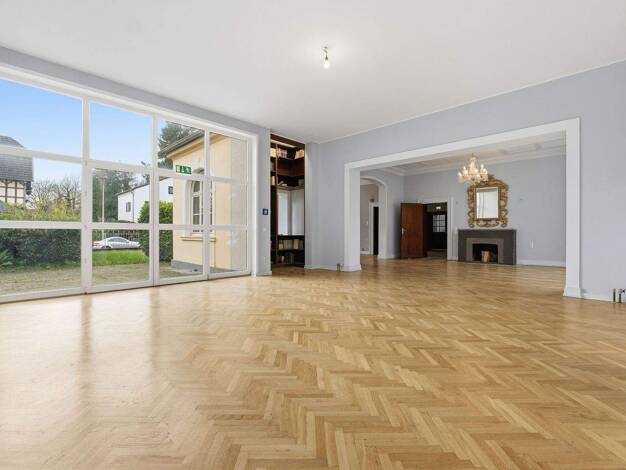 Land-/Forstwirtschaft zum Kauf 3.950.000 € 2.023,1 m² Grundstück Brühl 50321