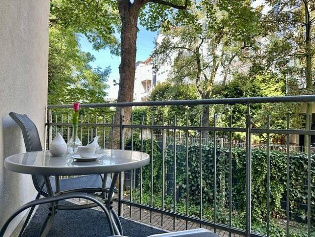 Wohnung zur Miete auf Zeit 950 € 2 Zimmer 42 m² frei ab sofort Gohlis-Süd Leipzig 04155