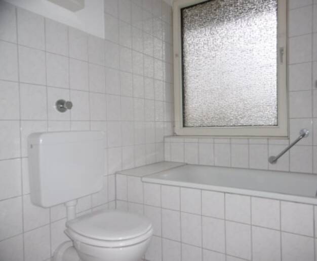 Wohnung zur Miete 715 € 4,5 Zimmer 75,3 m² 1. Geschoss frei ab 01.09.2025 Traarer Straße 217 Gartenstadt Krefeld 47829