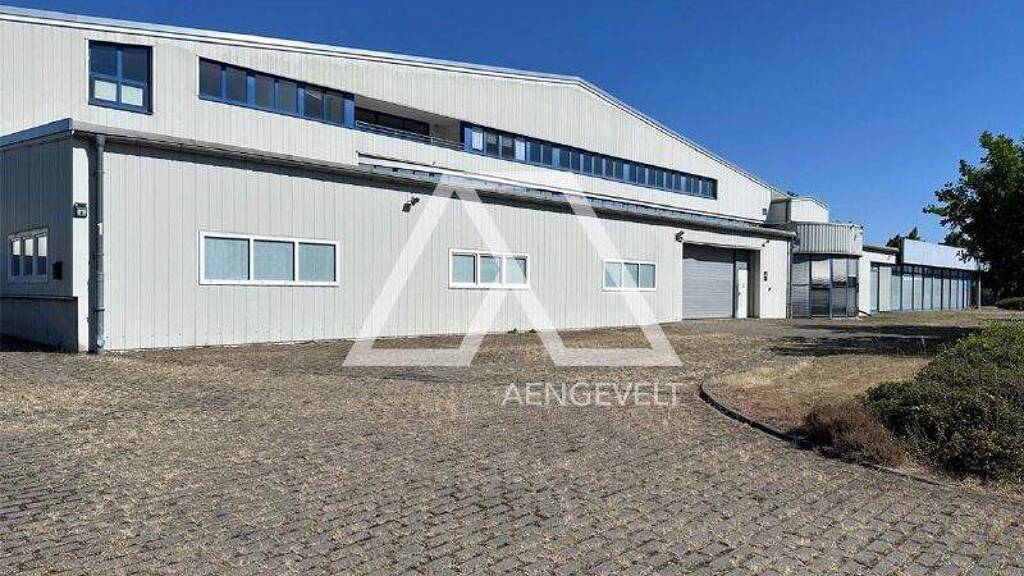 Halle/Industriefläche zur Miete provisionsfrei 4,50 € 1.970 m² Lagerfläche teilbar ab 1.450 m² Dölbau Kabelsketal 06184