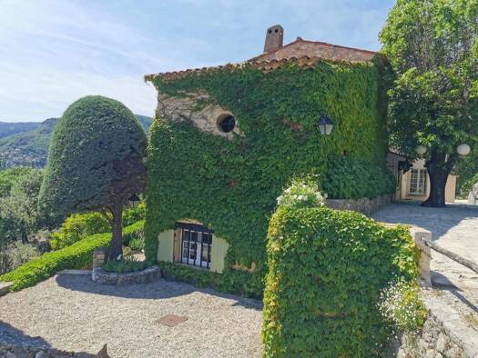 Einfamilienhaus zum Kauf 2.345.000 € 9 Zimmer 310 m² 11.240 m² Grundstück Notre Dame TOURRETTES SUR LOUP 06140