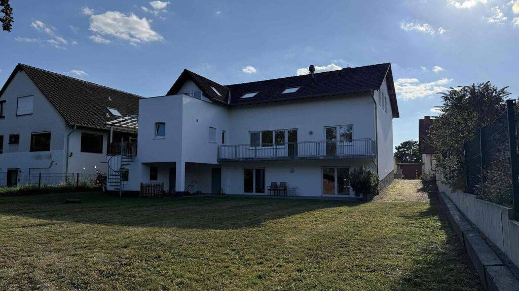 Doppelhaushälfte zum Kauf provisionsfrei 685.000 € 6,5 Zimmer 210 m² 401,5 m² Grundstück Gau-Bischofsheim 55296