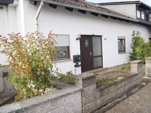 Reihenmittelhaus zum Kauf 499.900 € 5 Zimmer 134,2 m² 251 m² Grundstück Bauschheim Rüsselsheim am Main 65428